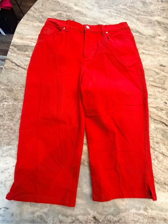 Gloria Vanderbilt Pants - Gloria Vanderbilt Amanda Size 8 Red Stretch Capri Jeans Cropped Pants
